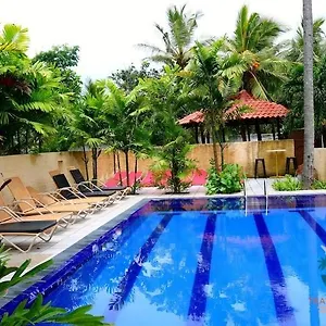 Hotel Maple Village By Travel Corners, Negombo