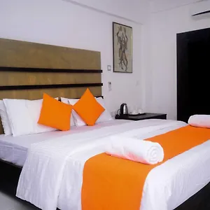 Hotel 360, Negombo