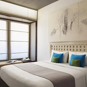 Hotel Beds, Negombo